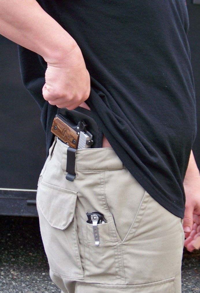 Holster-on-Nate-874x1024.jpg