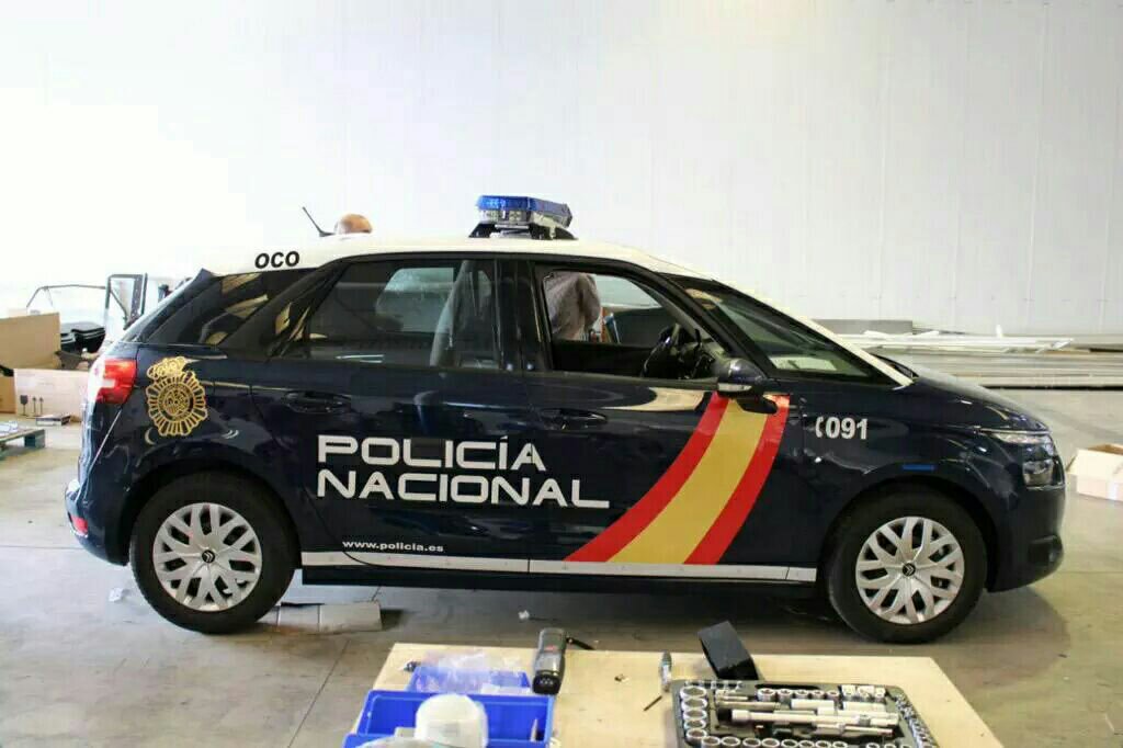 46ec33e38bf3aeda35bb82fb63d9c61f.jpg