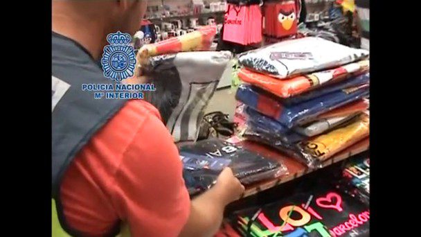 Can – La policía incauta más de 1.000 prendas falsificadas