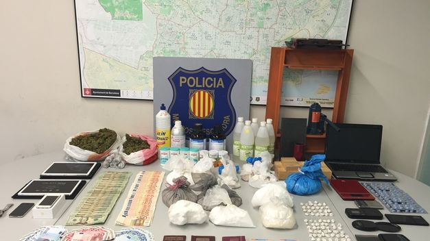 Cae en Barcelona un laboratorio de drogas con 3,5 kilos de cocaína