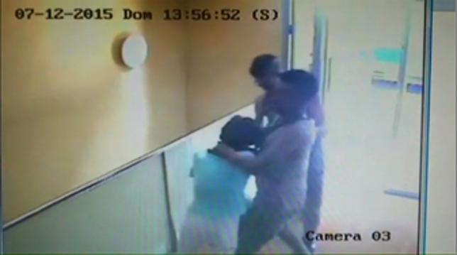 Detenidos los dos asaltantes que atacaron de forma muy violenta a una mujer en el portal de su casa