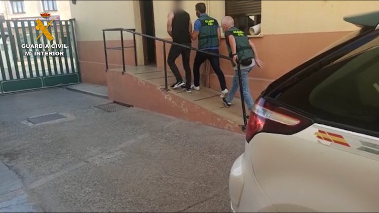 La Guardia Civil detiene en Almería a un ciudadano albanés buscado por terrorismo